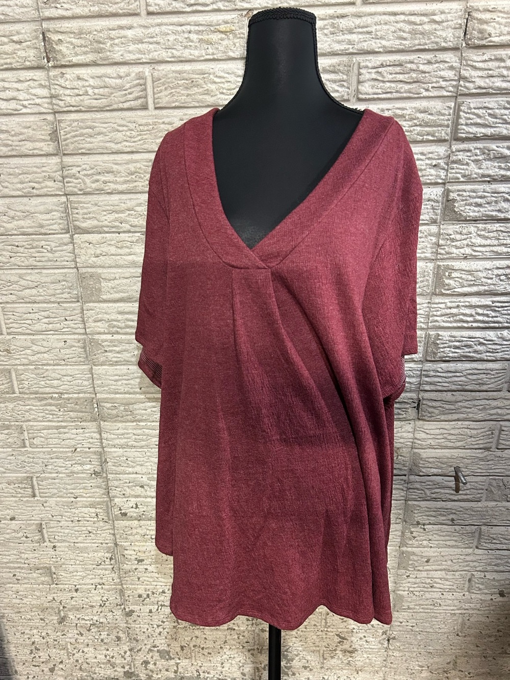 NWT Lane Bryant Deep Wine V-Neck Dolman Top Size 30/32 4X or 5X